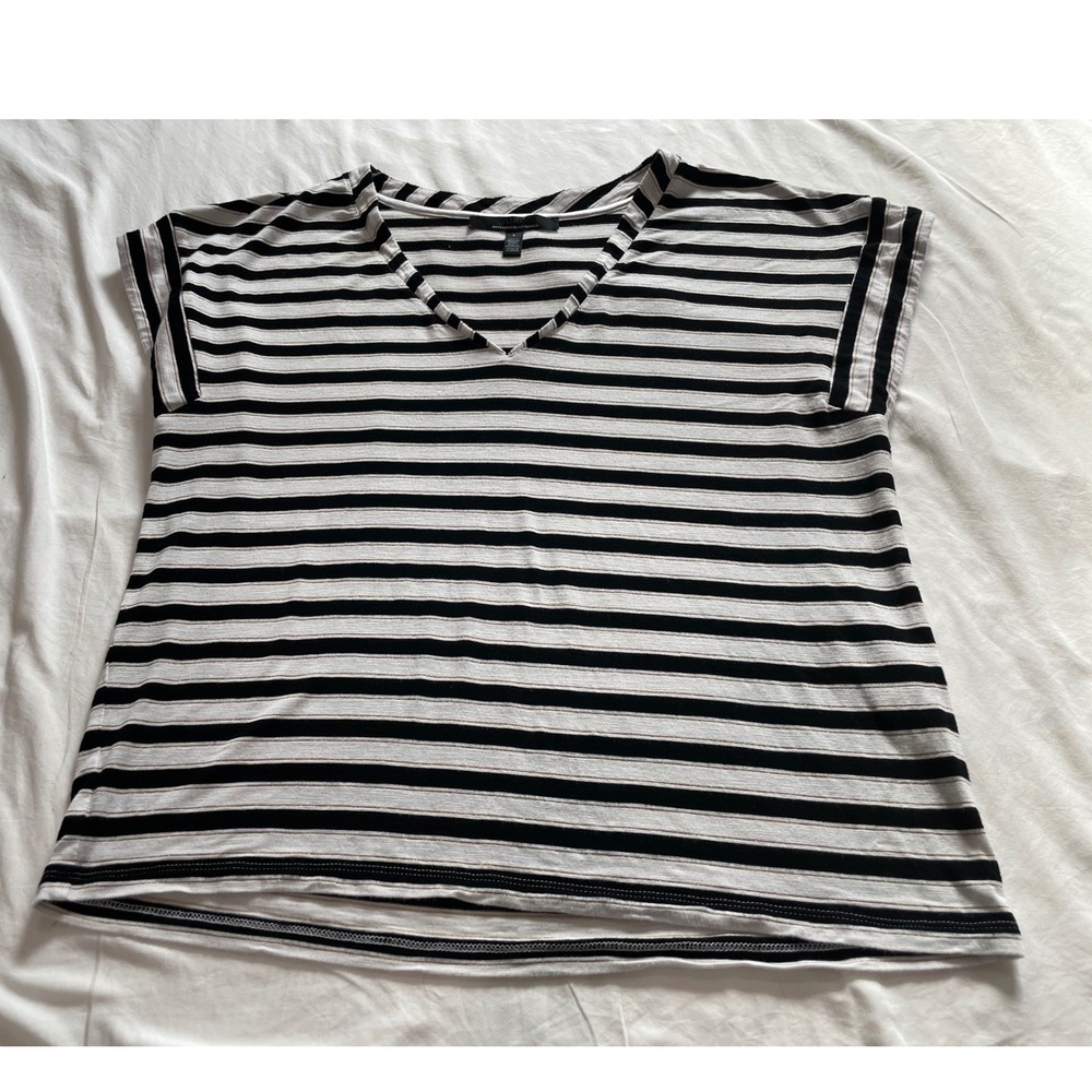 White House Black Market Striped V-Neck Top Gold Metallic Accents Large